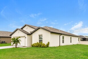 164 Blackstone Dr in Ft. Myers, FL - Building Photo
