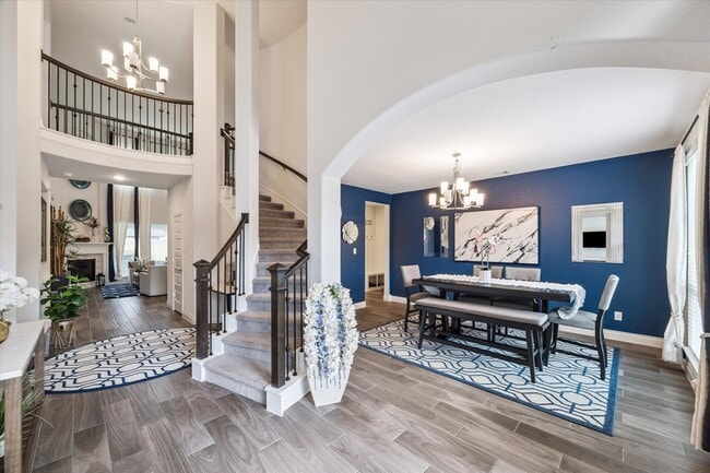 1307 Hackberry Heights Dr