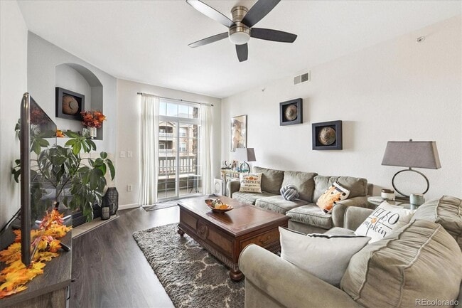 property at 7440 S Blackhawk St