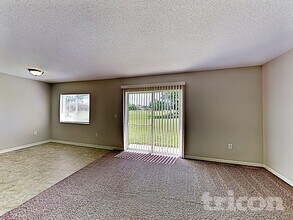 13130 Fennway Ridge Dr in Riverview, FL - Building Photo - Building Photo