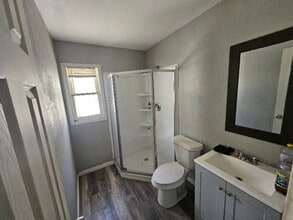 821 S Alameda St, Unit 2 in Corpus Christi, TX - Foto de edificio - Building Photo