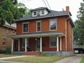 218 Sterrett Ave Apartments