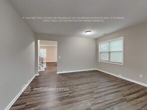 4394 Favored Way in Union City, GA - Building Photo - Building Photo