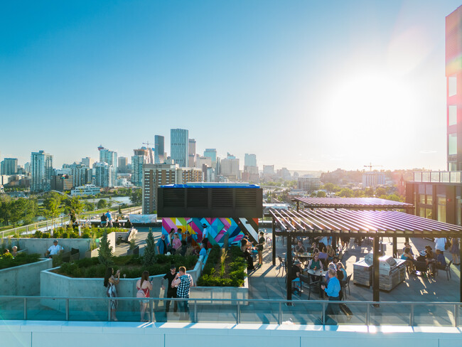 The Bridge at Bridgeland in Calgary, AB - Foto de edificio - Building Photo