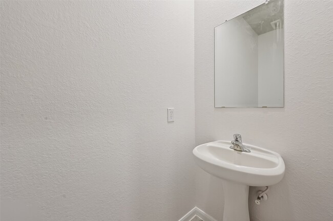 property at 21634 Lemon Beebrush Ln