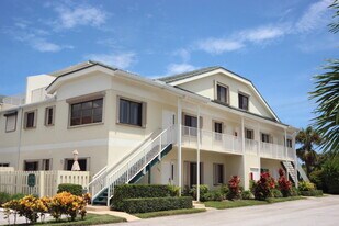 270 Bella Vista Ct N in Jupiter, FL - Building Photo