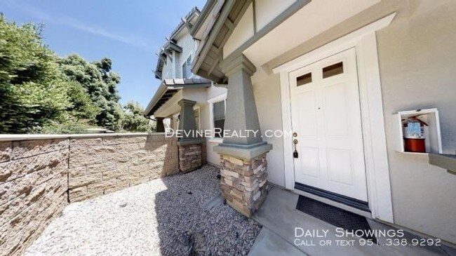 8048 Tulsa Pl in Rancho Cucamonga, CA - Building Photo - Building Photo