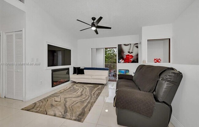 property at 5820 W 18th Ln