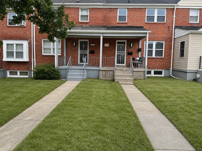 property at 1905 E Belvedere Ave