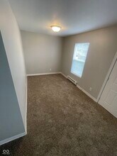 2045 N Dearborn St in Indianapolis, IN - Building Photo - Building Photo