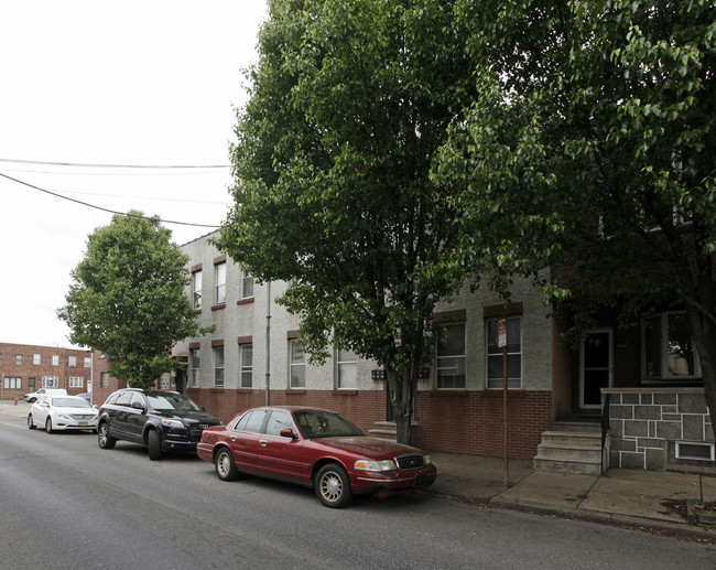 3312-3316 E Thompson St in Philadelphia, PA - Building Photo - Building Photo