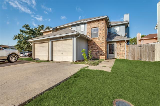 property at 2617 Isbella Dr