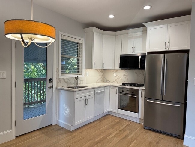 property at 18 Reed St