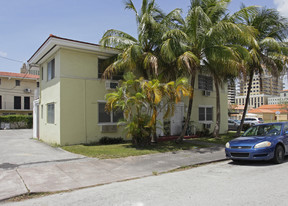 50 Majorca Ave in Coral Gables, FL - Building Photo