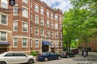 6 Camelot Ct, Unit A photo'