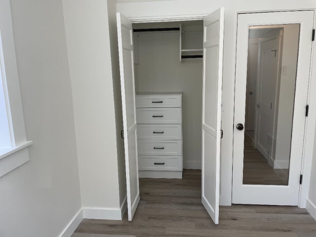 property at 6113 39th Ave S