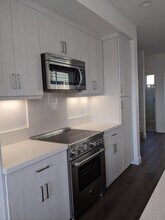 193 Uptown Cir in Oakland, CA - Building Photo - Building Photo