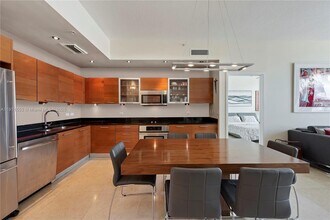 3470 E Coast Ave in Miami, FL - Building Photo - Building Photo