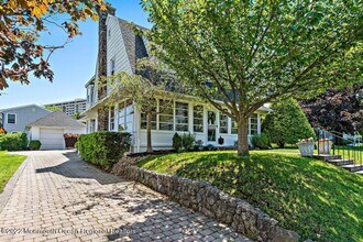 27 Shrewsbury Dr in Monmouth Beach, NJ - Building Photo - Building Photo