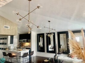 2861 N Oakland Forest Dr in Oakland Park, FL - Building Photo