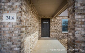 2414 N Avenue P in Lubbock, TX - Building Photo - Building Photo