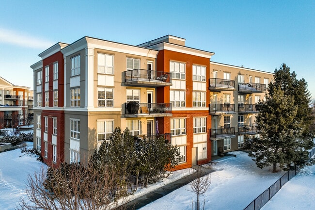 Wellington Court Apartments