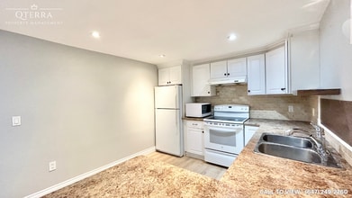 303 Wilson Rd N in Oshawa, ON - Building Photo - Building Photo
