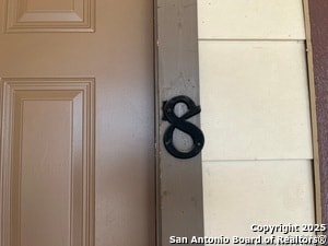 300 Moursund Blvd in San Antonio, TX - Foto de edificio - Building Photo