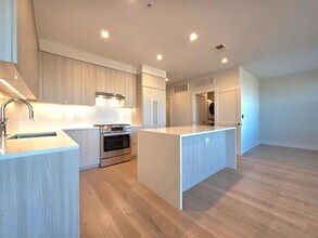 737 Swann Ave in Alexandria, VA - Building Photo - Building Photo