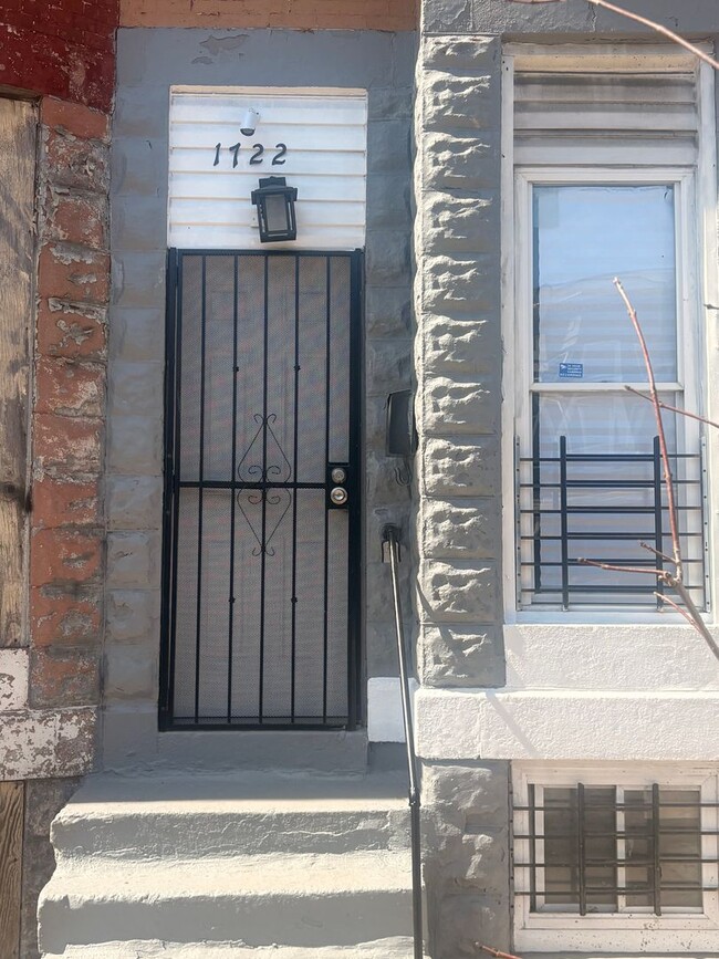 property at 1722 N Monroe St