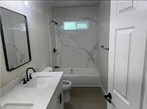 3138 San Diego Way in Sacramento, CA - Building Photo - Building Photo