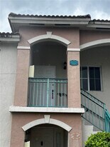 2911 SE 13th Ave in Homestead, FL - Building Photo