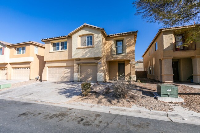 3774 Dusky Flycatcher St in Las Vegas, NV - Building Photo - Building Photo