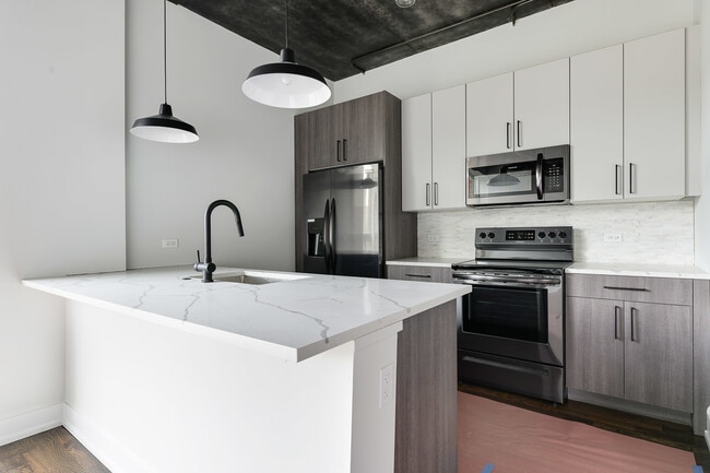 4720 N Sheridan Rd in Chicago, IL - Building Photo - Building Photo