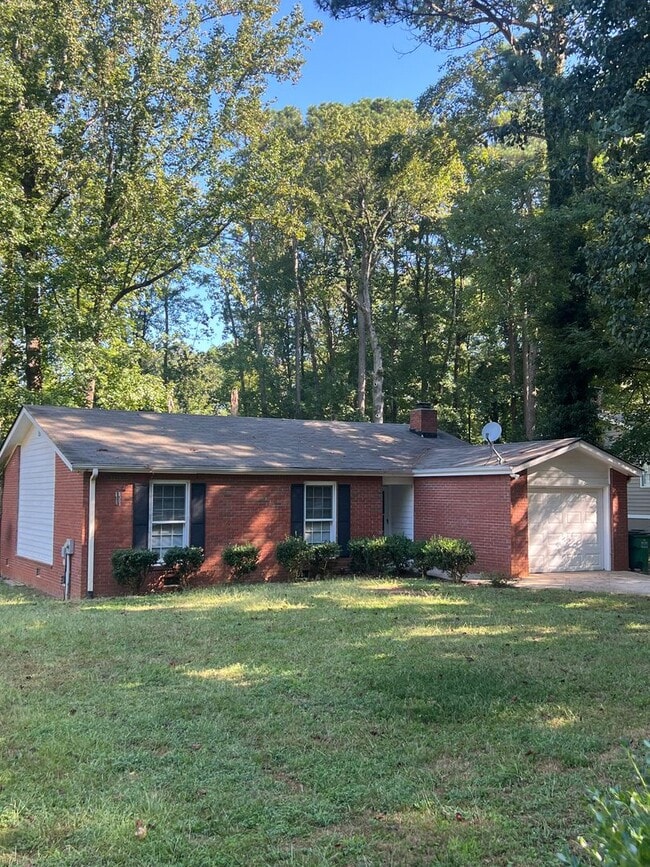 5024 Valley Ct in Oakwood, GA - Building Photo - Building Photo