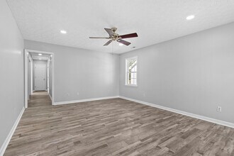 107 Luke Ct in New Bern, NC - Building Photo - Building Photo