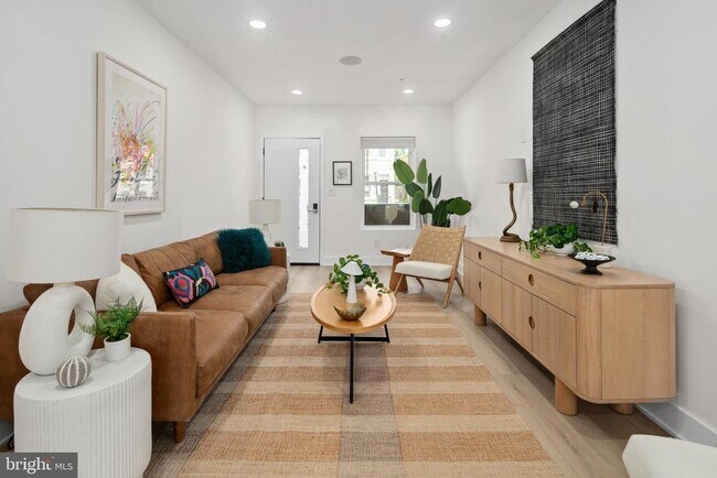 655 Morton Pl NE in Washington, DC - Building Photo - Building Photo