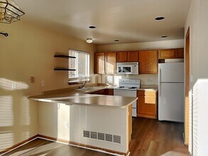 8952 Cloverleaf Cir in Parker, CO - Building Photo - Building Photo