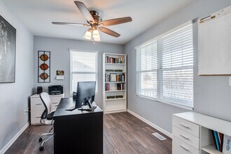 217 Kristen St in Plano, IL - Building Photo - Building Photo