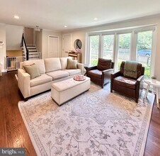 2916 Mayer Pl in Alexandria, VA - Building Photo - Building Photo