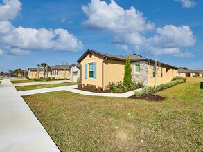 1810 Celebration Dr in Fort Pierce, FL - Building Photo - Building Photo