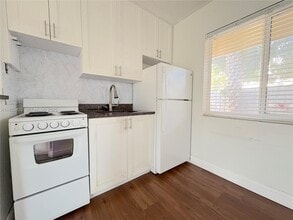 2809 Middle River Dr in Fort Lauderdale, FL - Building Photo - Building Photo