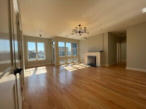 1730 W 18th St in Chicago, IL - Building Photo - Building Photo