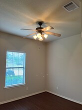 2607 Appian Way, Unit 2603  D in Roman Forest, TX - Foto de edificio - Building Photo