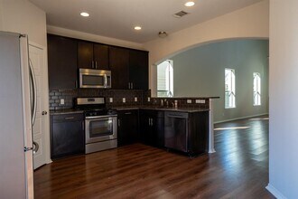 10125 Milla Cir in Austin, TX - Building Photo - Building Photo