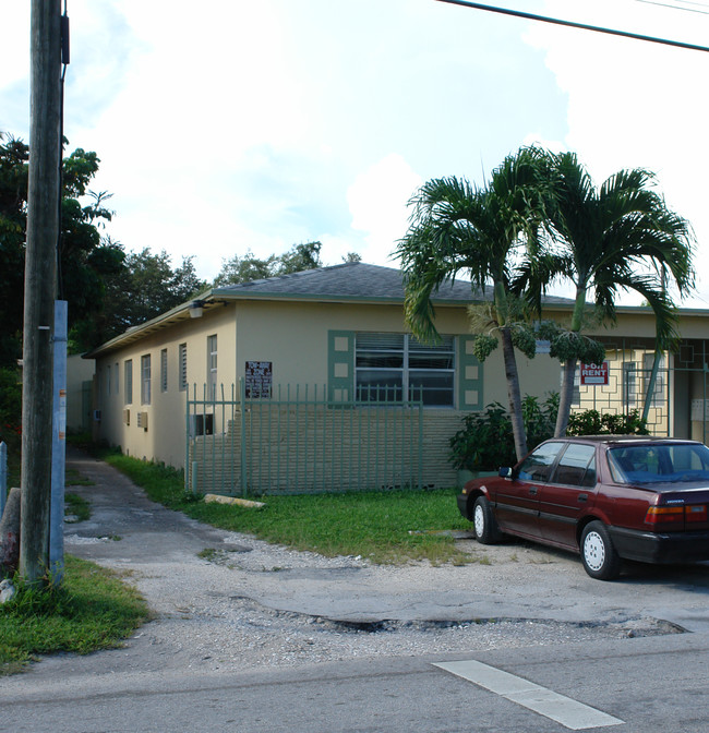 794 NE 85th St in Miami, FL - Building Photo - Building Photo