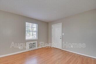 329 Verdery Dr in Belvedere, SC - Building Photo - Building Photo
