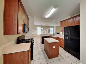 4807 Chase Court Dr in Bacliff, TX - Building Photo - Building Photo