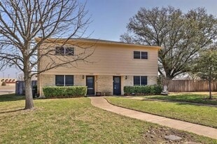 4401 Altamesa Blvd in Fort Worth, TX - Building Photo