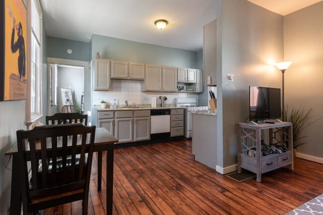 424 Liberty Hl in Cincinnati, OH - Building Photo - Building Photo